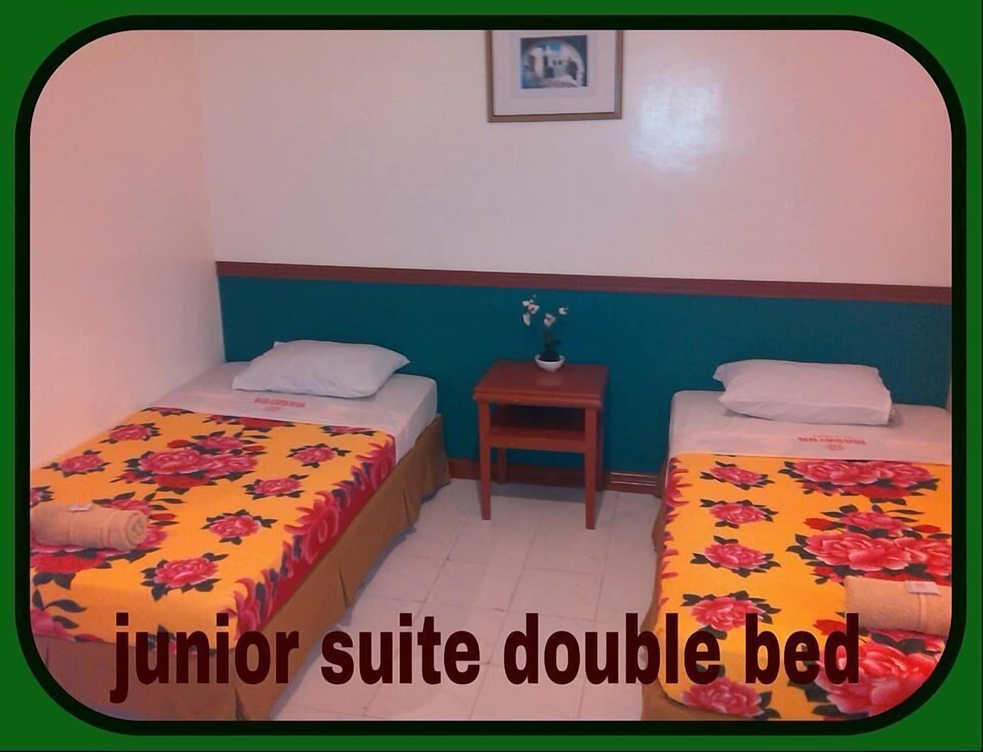 לגאזפי Magayon Hotel מראה חיצוני תמונה